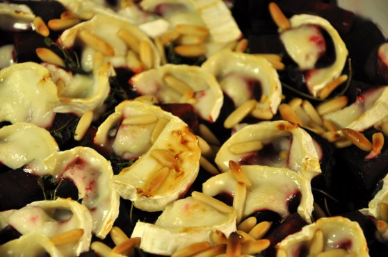 vuohenjuusto-punajuuri (3)